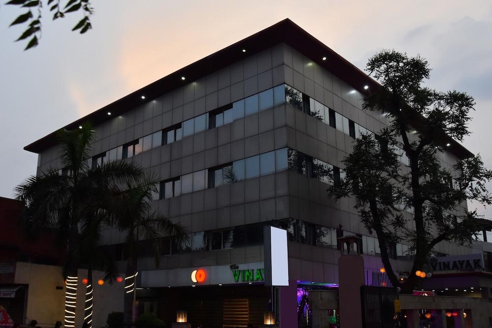Collection O 2521 Hotel The Vinayak Gwalior Exterior foto